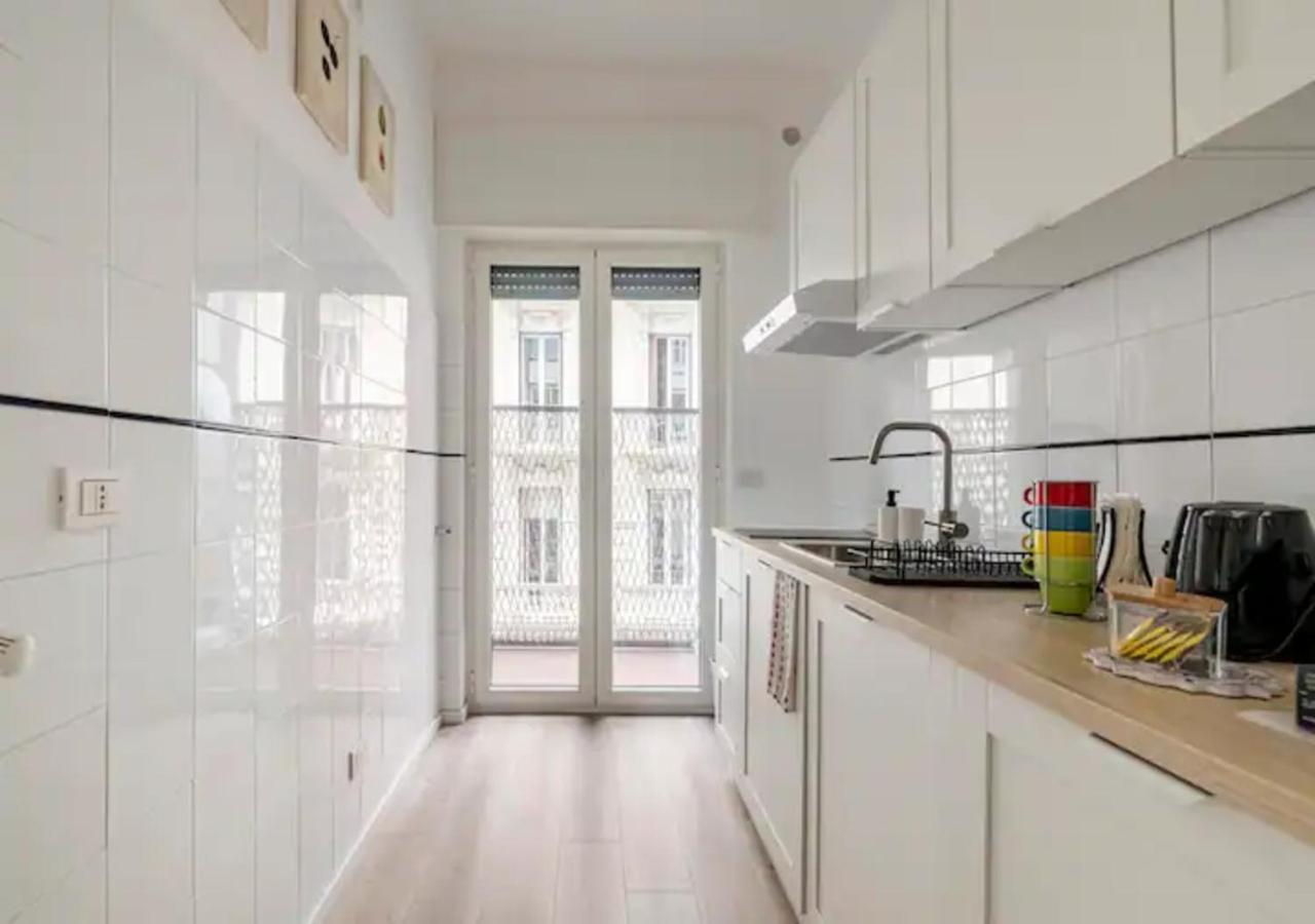 So Fine Petruzzelli Flat Apartment Bari Exterior foto